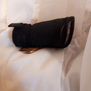 Black Ribbed Helmet Visor For Equestrians